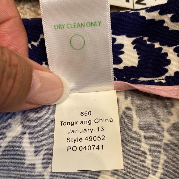 Lilly Pulitzer Navy Blues Printed Pleated Cropped Pants Size 4 NWOT - Picture 6 of 14